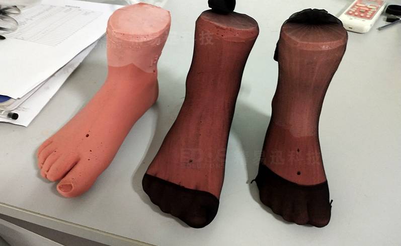 1604652382194782.jpg 硅胶脚模型_01.jpg